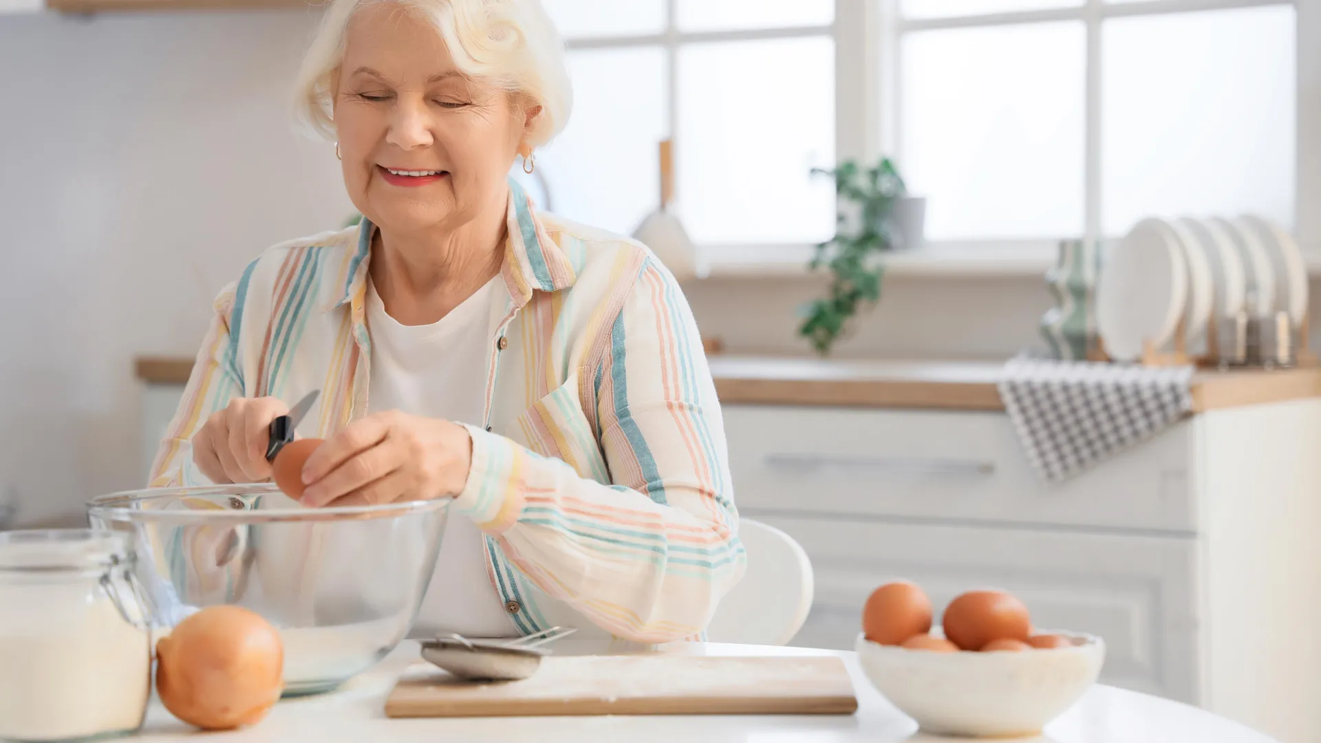 Eating eggs could cut Alzheimer’s risk by 27%